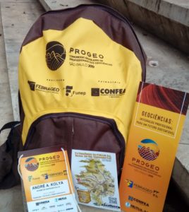 Materiais do kit do Congresso Brasileiro de Profissionais das Geociências